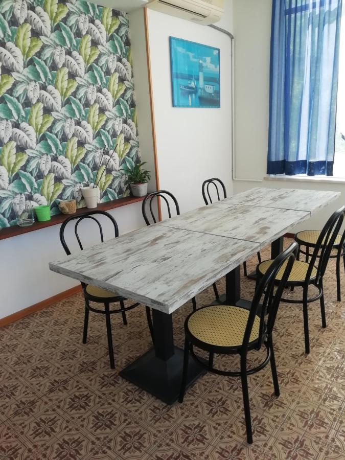 Hotel Goldene Rose Rimini Eksteriør bilde
