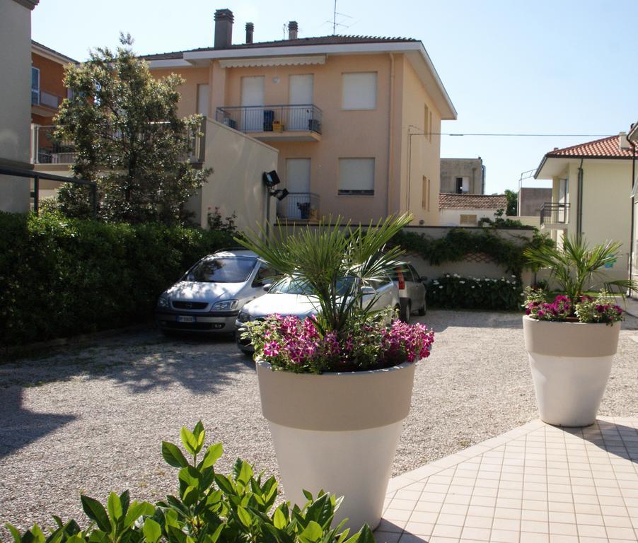Hotel Goldene Rose Rimini Eksteriør bilde