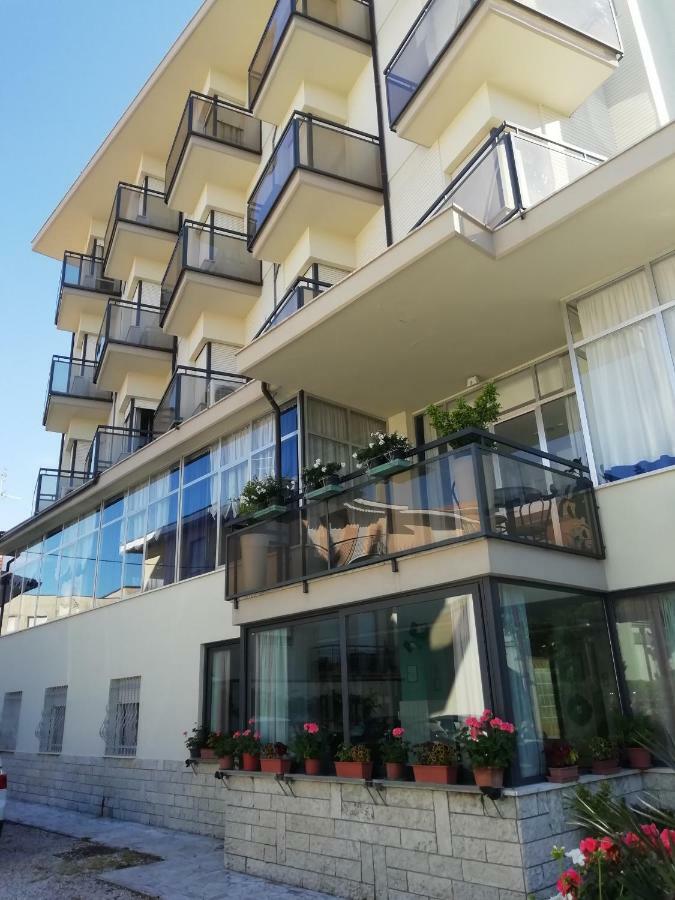 Hotel Goldene Rose Rimini Eksteriør bilde